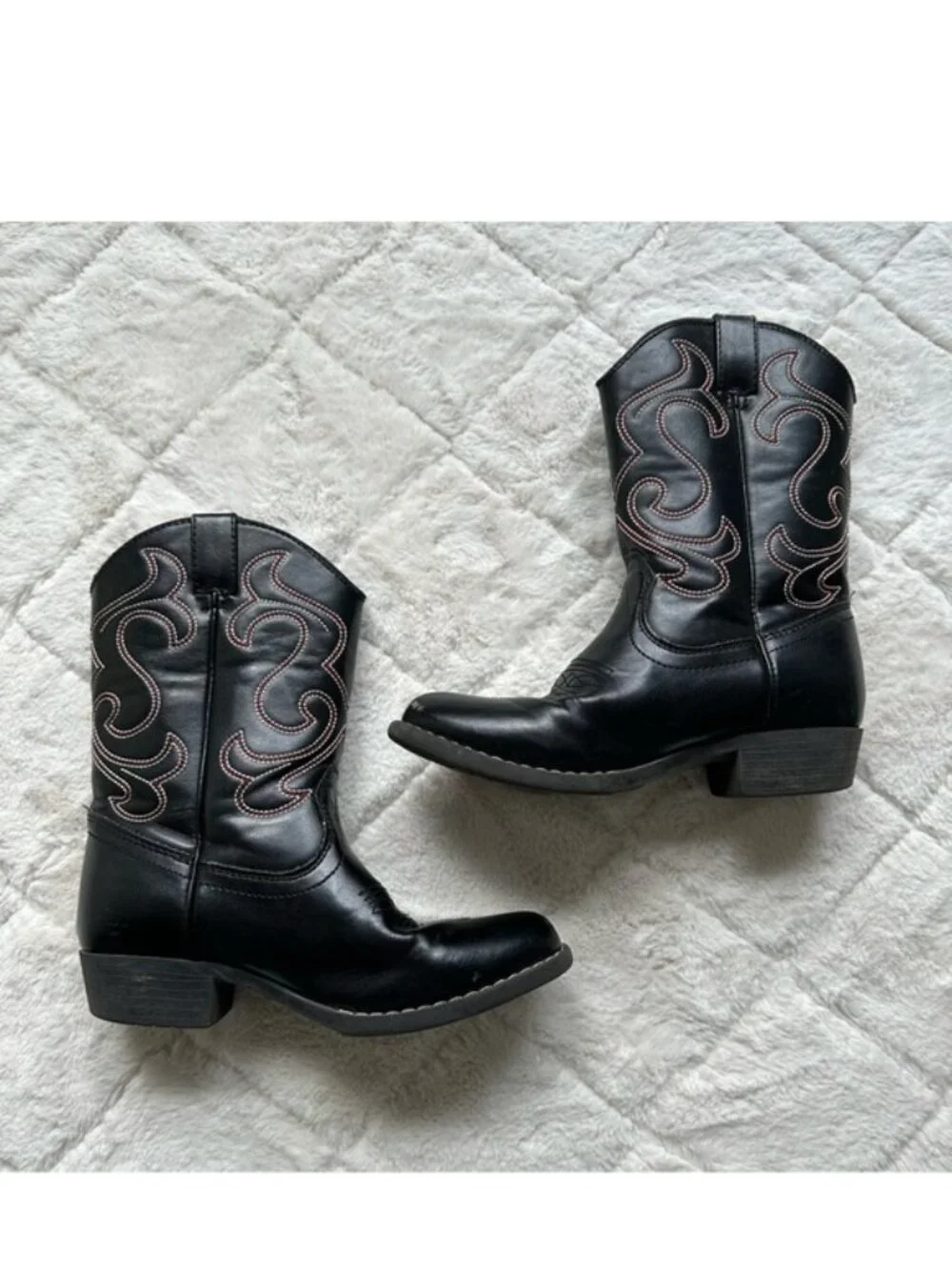 Canyon Trails | Kids Cowboy Pointed Toe Classic Western Rodeo Boots | Size 2M
